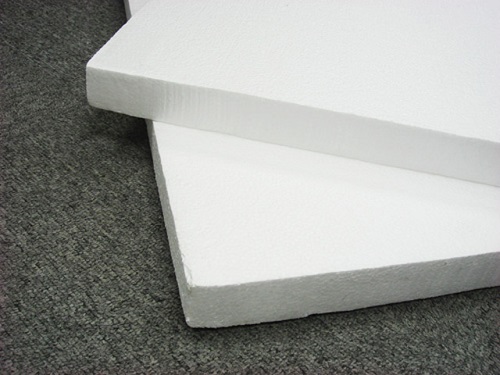 聚苯乙烯板增白该用钛白粉？还是荧光增白剂？