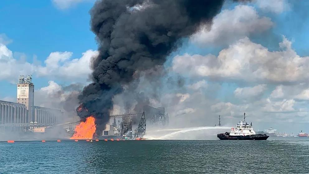 突发！轮船撞上天然气管道，大爆炸！2死、2失踪，6伤！